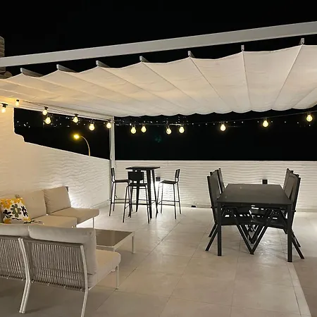 Townhouse Med Takterrass I Costa Hispania *